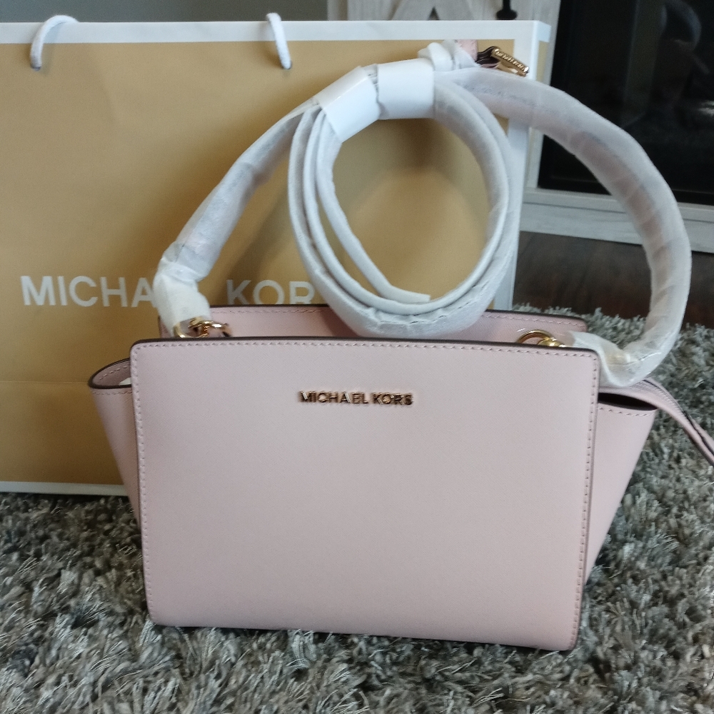 Mk - Picture 2 of 2